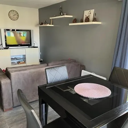 T3 Au Cap D'agde Avec Parking, A 10 Min Du Port Et 15 Min De La - Fr-1-749-9 דירה אגדה